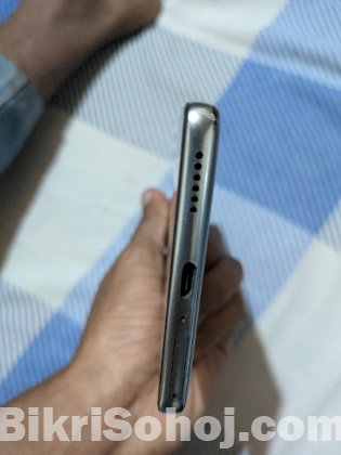 Tecno camon 40